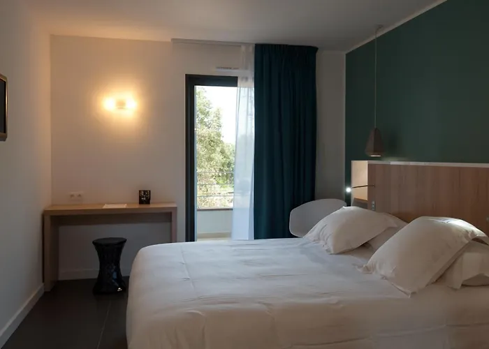 Hoteliere Alcyon 4* Porto-Vecchio (Corsica)