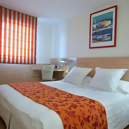 Hoteliere Alcyon 4*