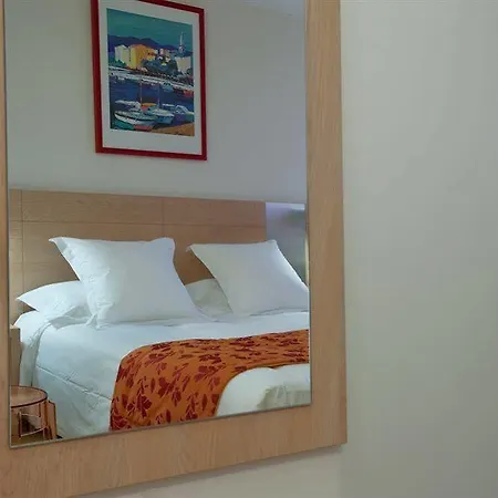 Hoteliere Alcyon Hotel apartamentowy
