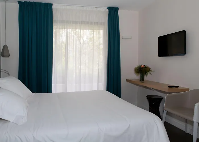 Hoteliere Alcyon 4*