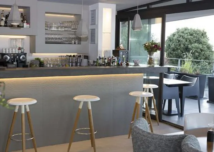 Hoteliere Alcyon Lägenhetshotell