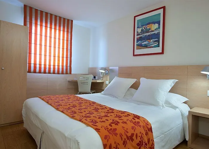 Hoteliere Alcyon 4*