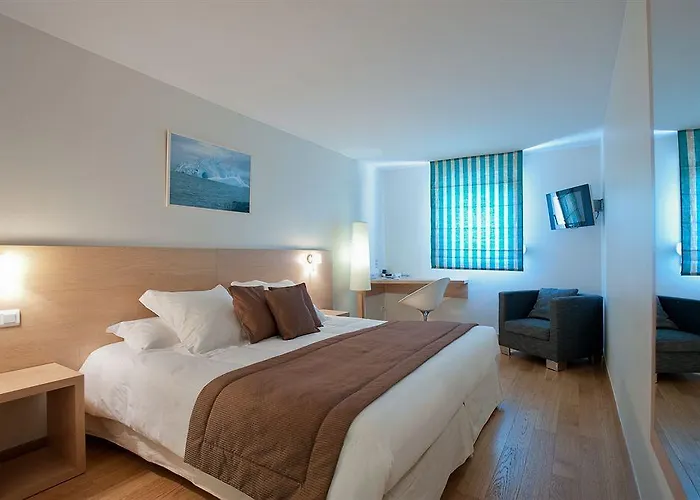 Hoteliere Alcyon 4*