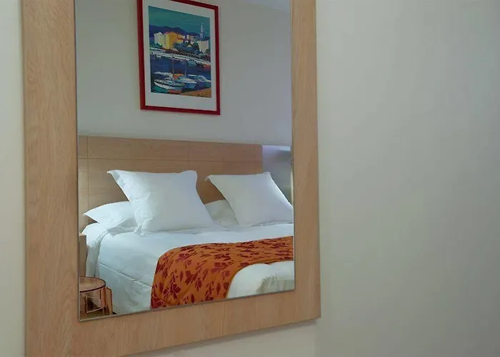 Hoteliere Alcyon Lägenhetshotell